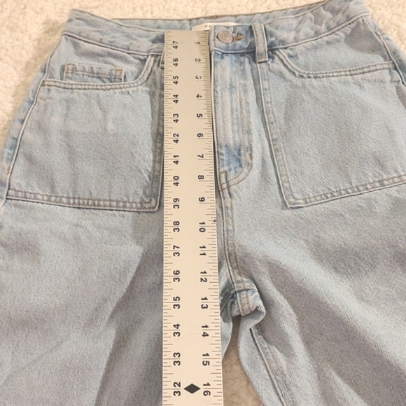 PacSun Women's High-Rise 90s Boyfriend Carpenter Cargo Jean. Light Blue, Size 27 - Picture 15 of 16